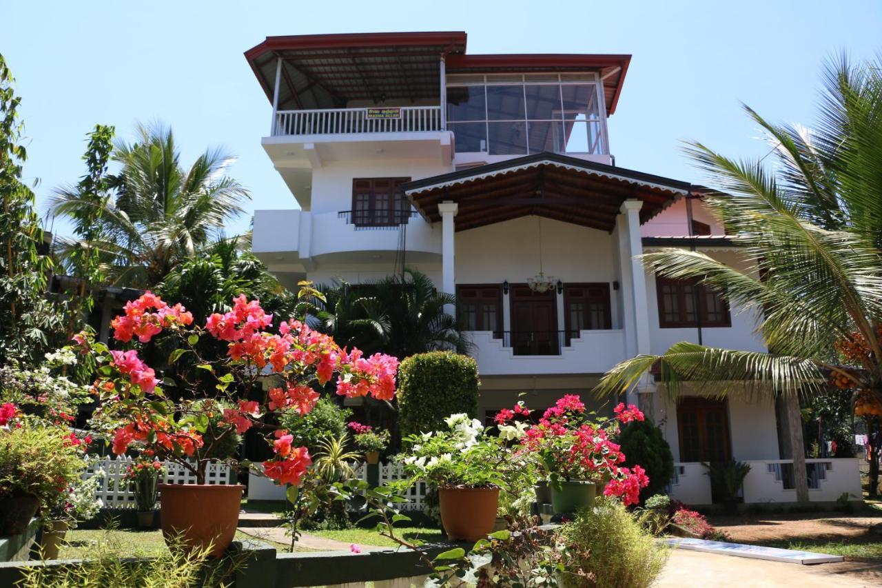 Kandy City Village Bagian luar foto
