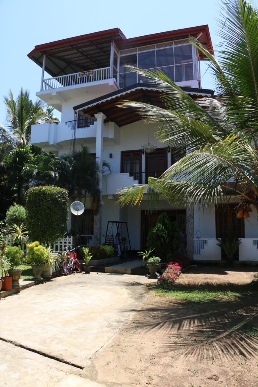 Kandy City Village Bagian luar foto