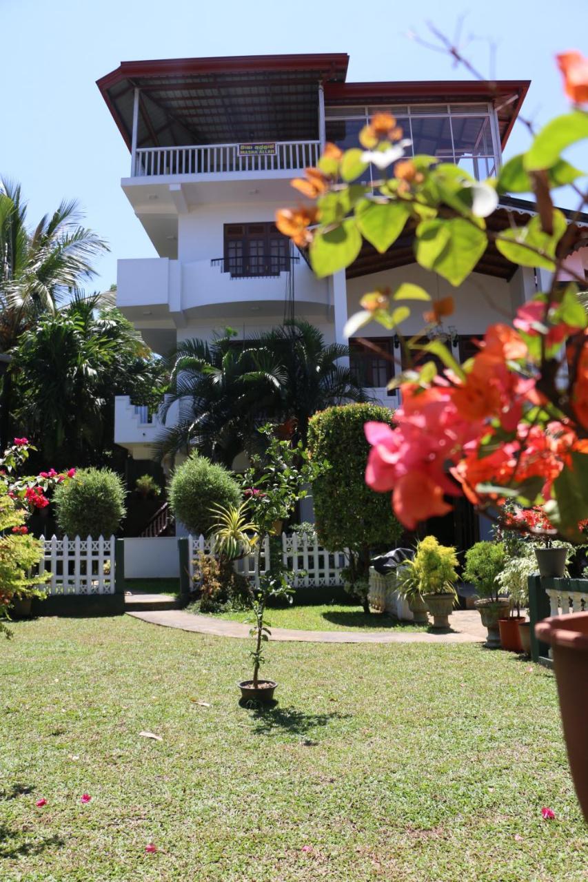 Kandy City Village Bagian luar foto