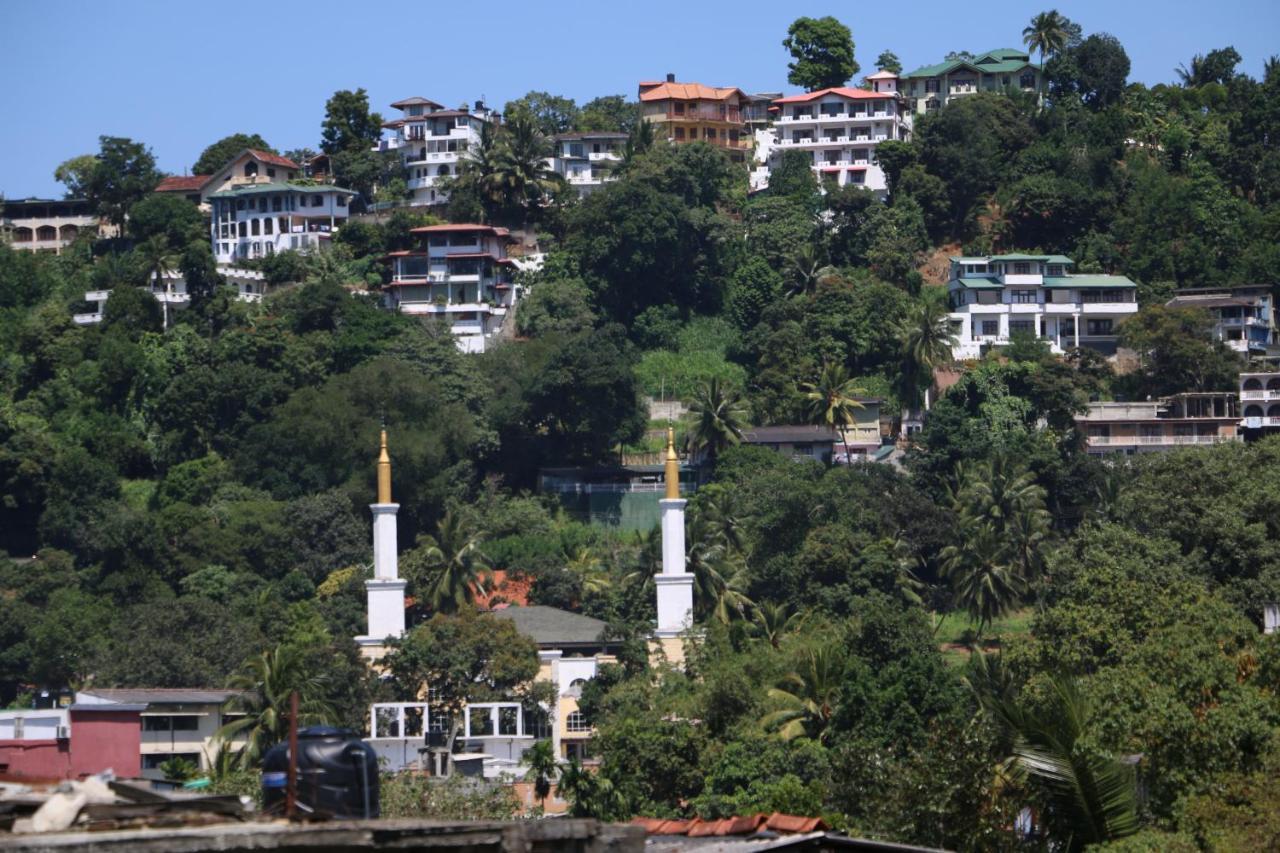 Kandy City Village Bagian luar foto