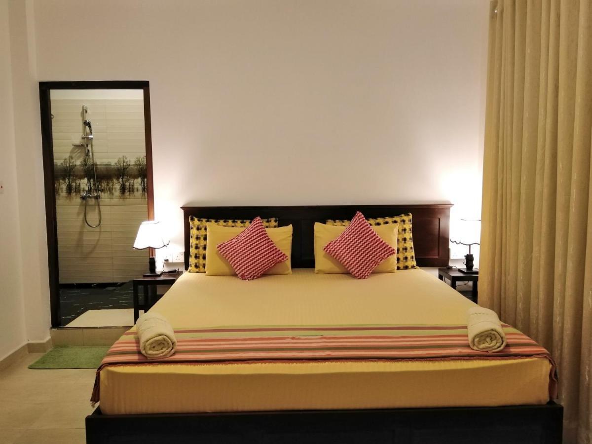 Kandy City Village Bagian luar foto